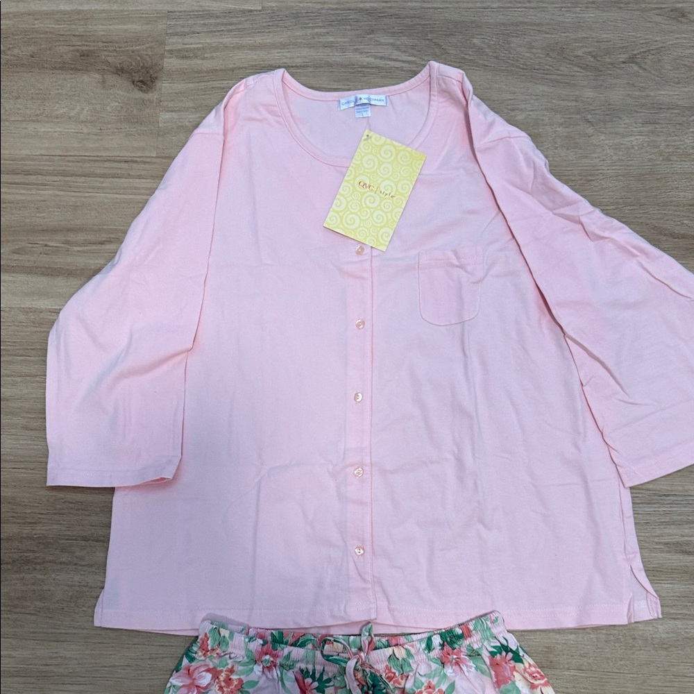 Carole Hochman Pink and Green Floral pajama set - Picture 4 of 4